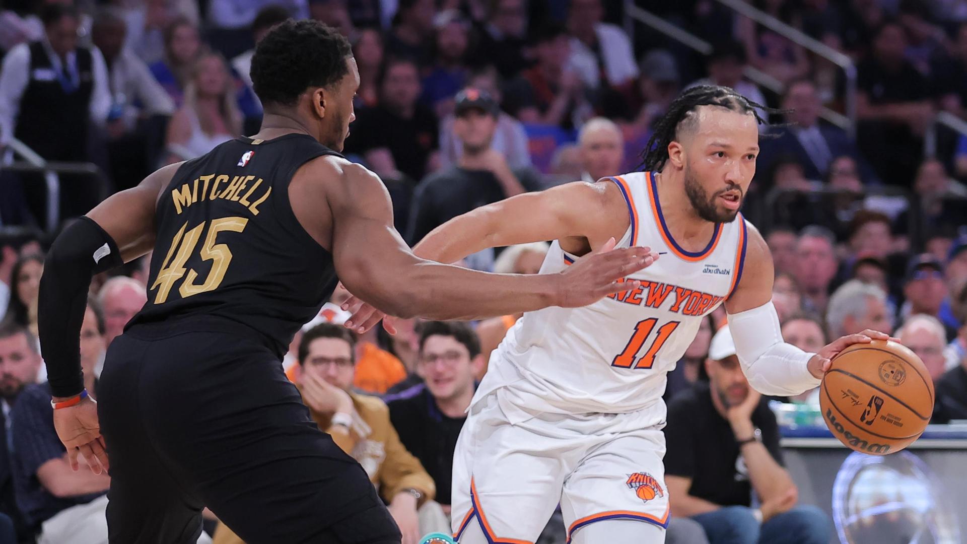 Knicks remontan desventaja de 22 ante Cavaliers y se llevan primero de la serie