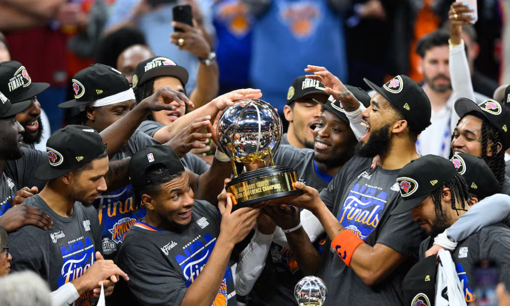 Knicks barren a Cavs y avanzan a su primera final desde 1999