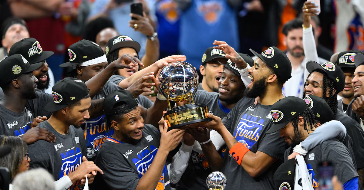 Knicks barren a Cavs y avanzan a su primera final desde 1999