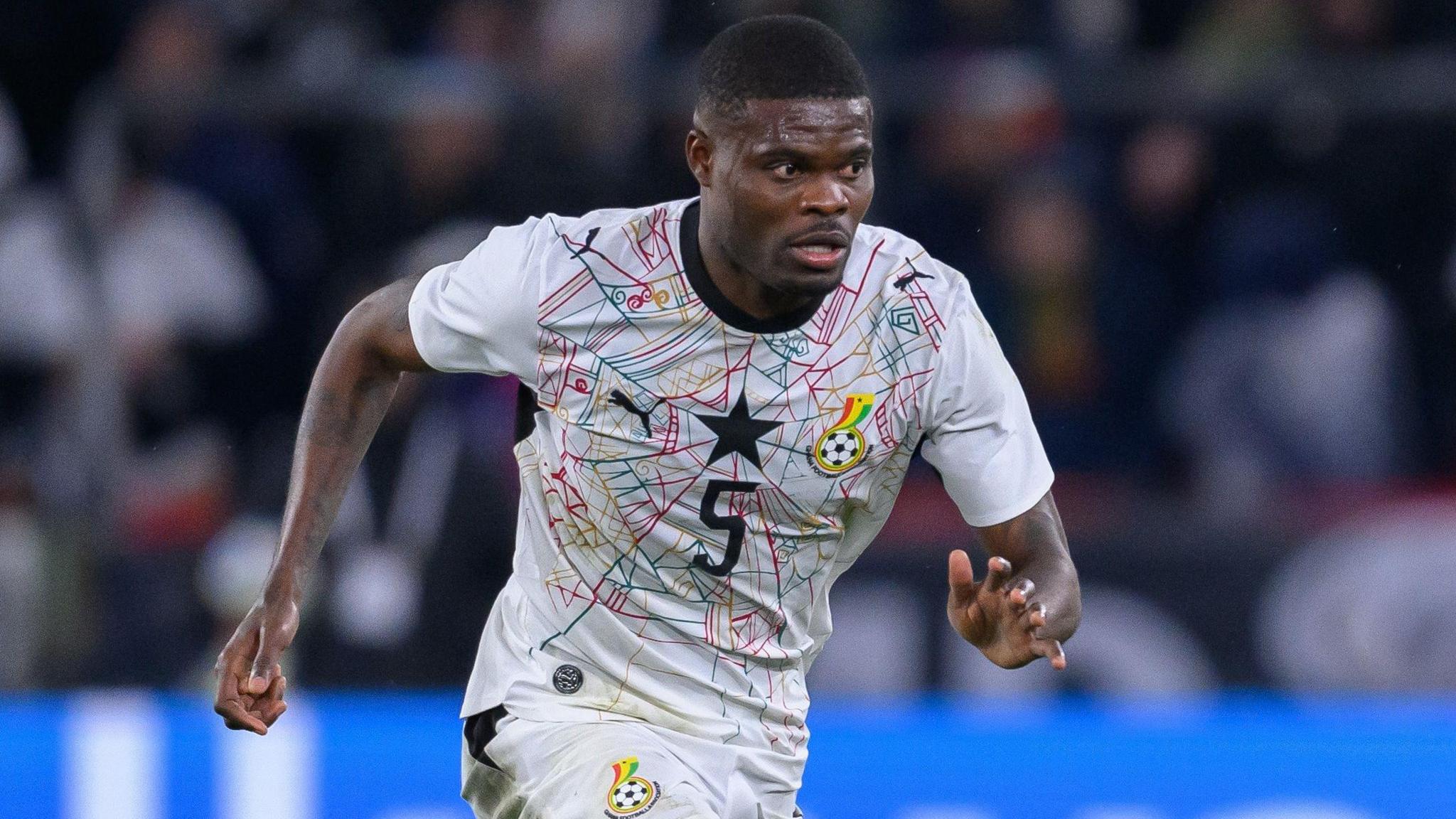 Queiroz convoca a un Thomas Partey que espera juicio