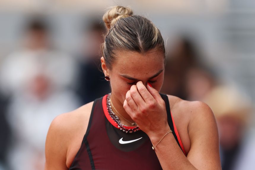 Sabalenka dice querer dejar el tenis tras caer derrotada en cuartos de Roland Garros