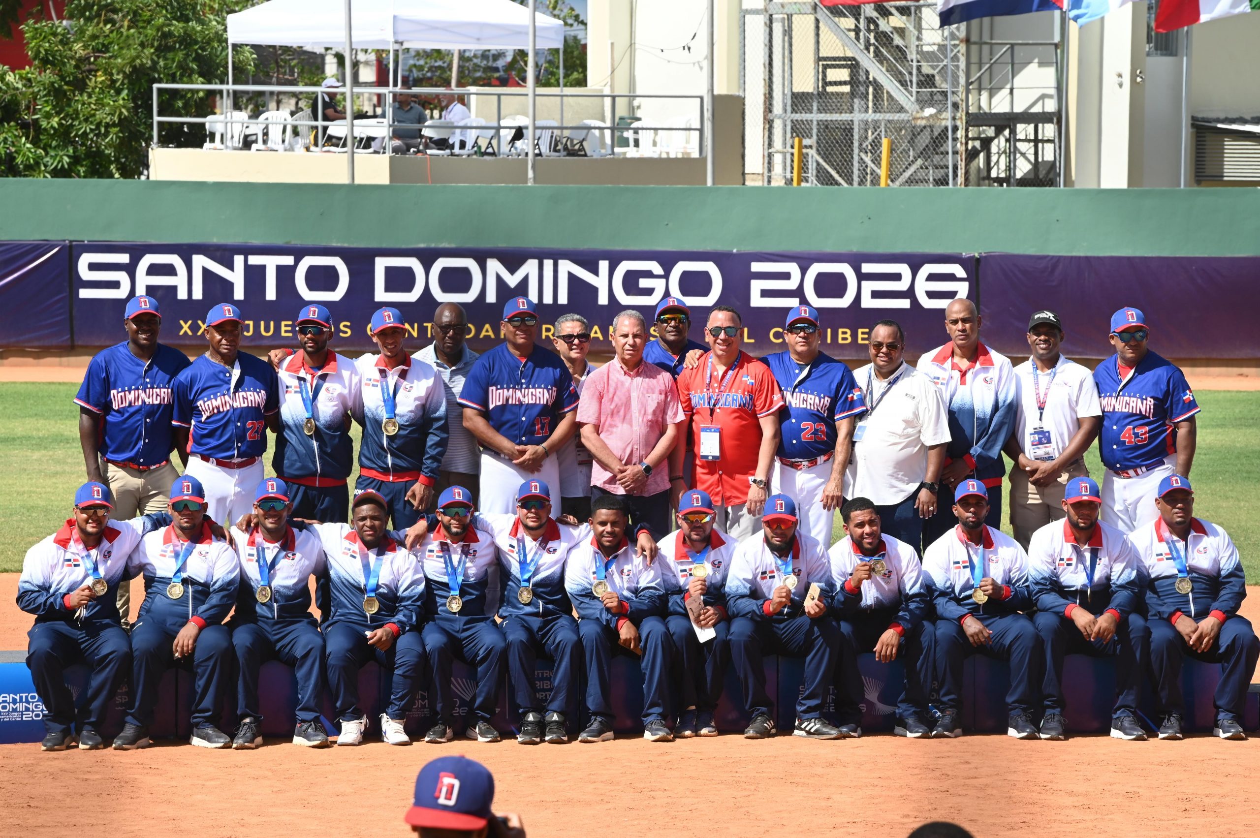 Softbol dominicano retiene oro en Centroamericanos
