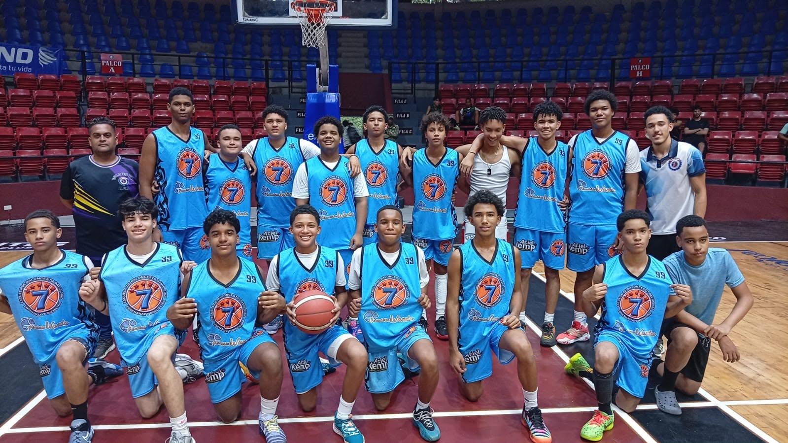 Escuela David Díaz y Los Rieles avanzan a la gran final baloncesto U16 provincial