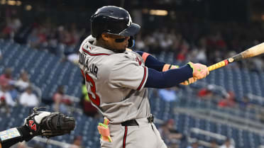 Acuña Jr., el más rápido en la historia de G.L. en llegar a 200 HR y 200 BR