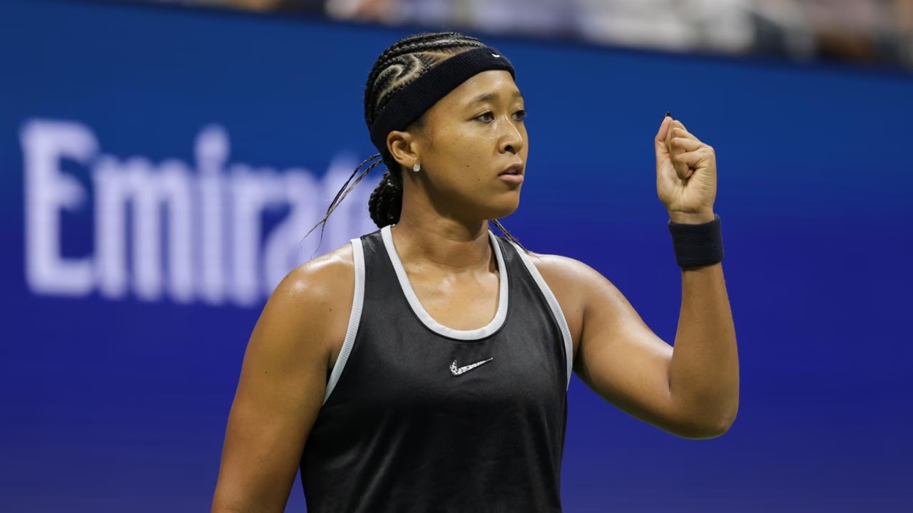 Naomi Osaka sobrevive a Siniakova y vuelve a la tercera ronda del US Open