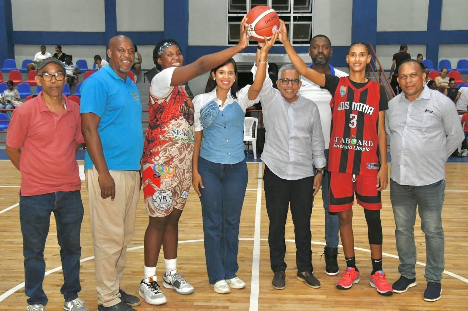 Las Caribes y Cotorras disputarán serie semifinal TBS Femenino Santo Domingo