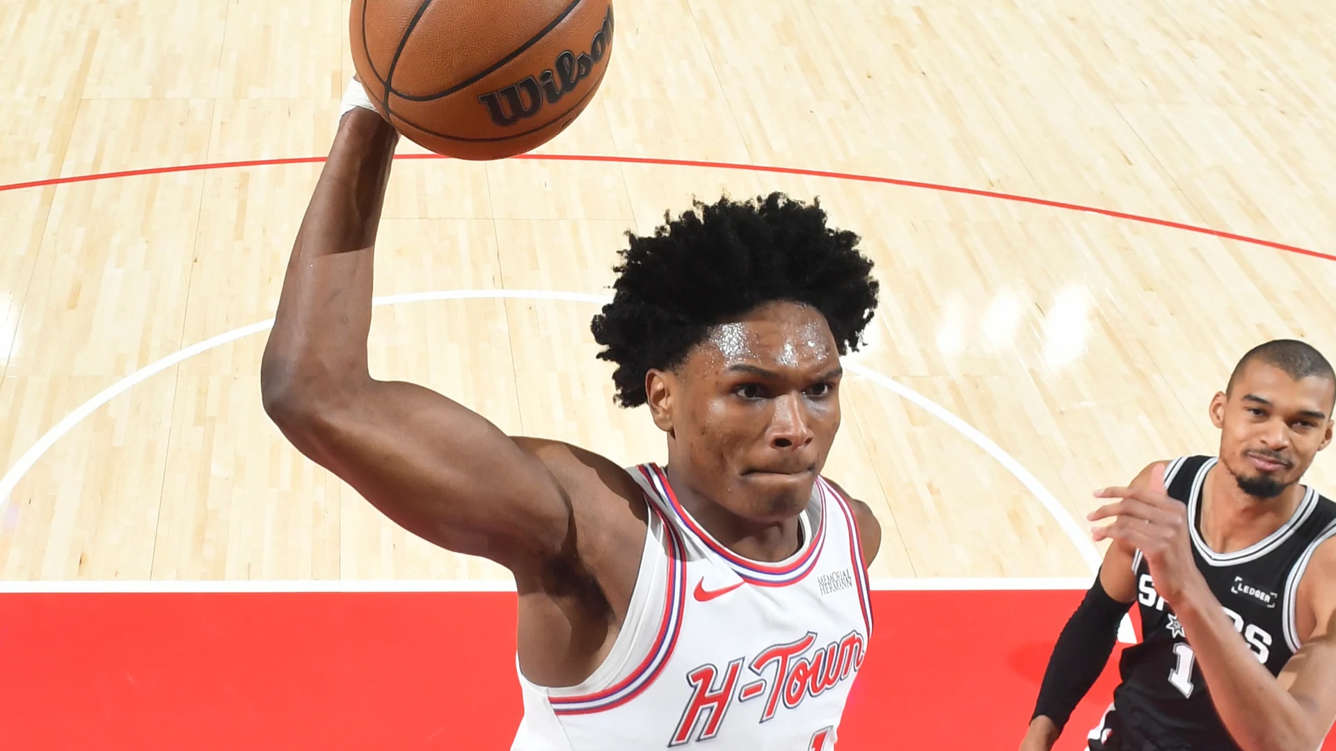 Amen Thompson firma una extensión de cinco años con los Rockets