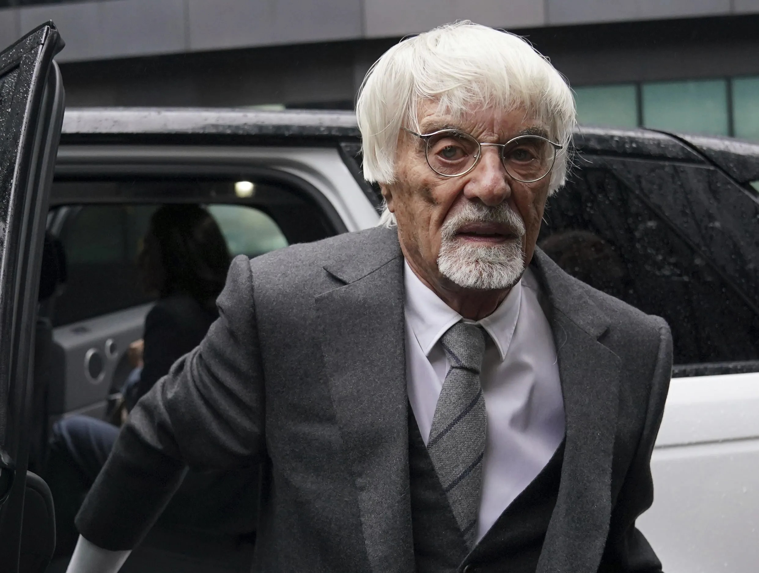 Ex jefe de formula 1, Bernie Ecclestone, es detenido en Portugal por llevar un arma