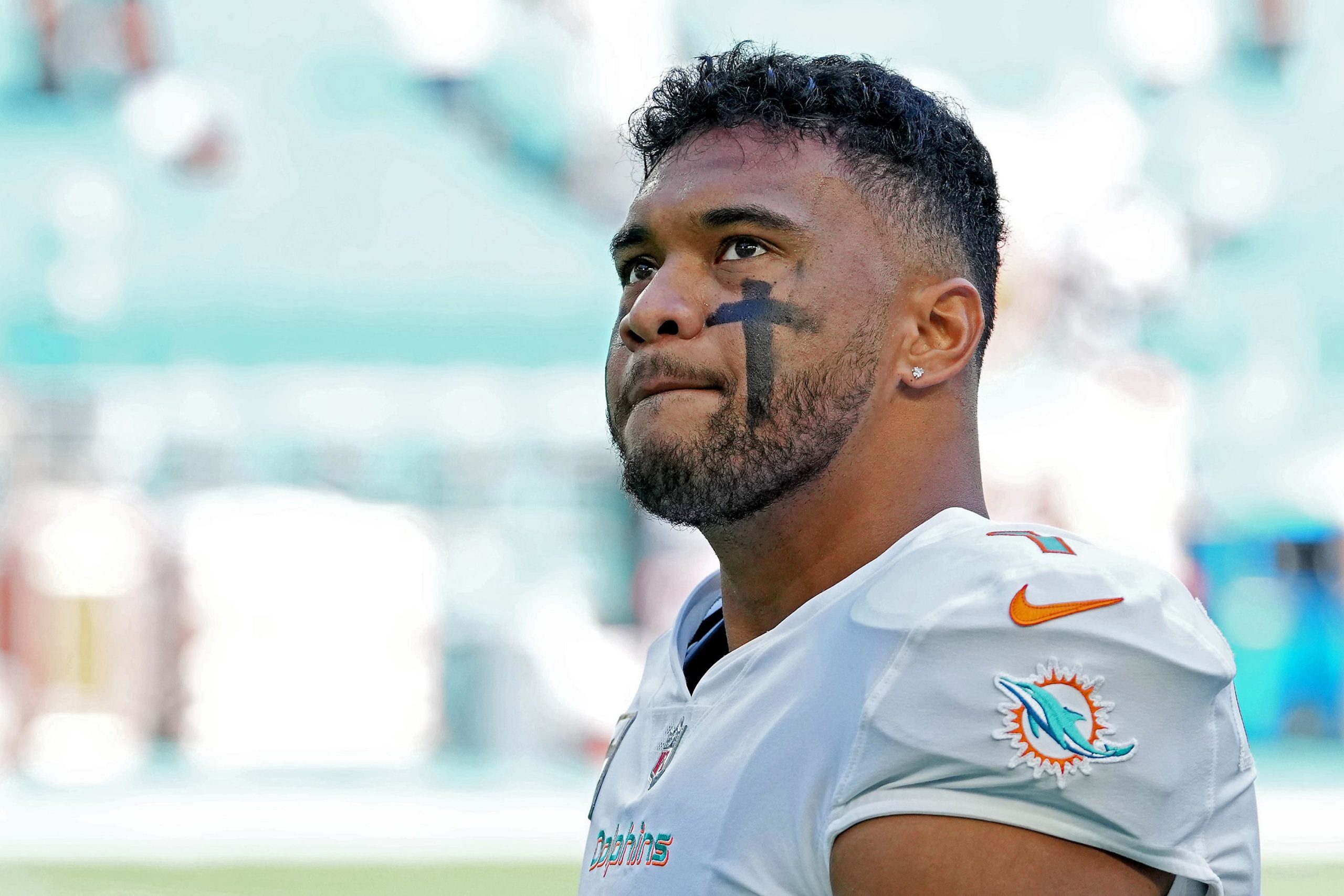Falcons eligen a Tua Tagovailoa como su QB titular para la Semana 1