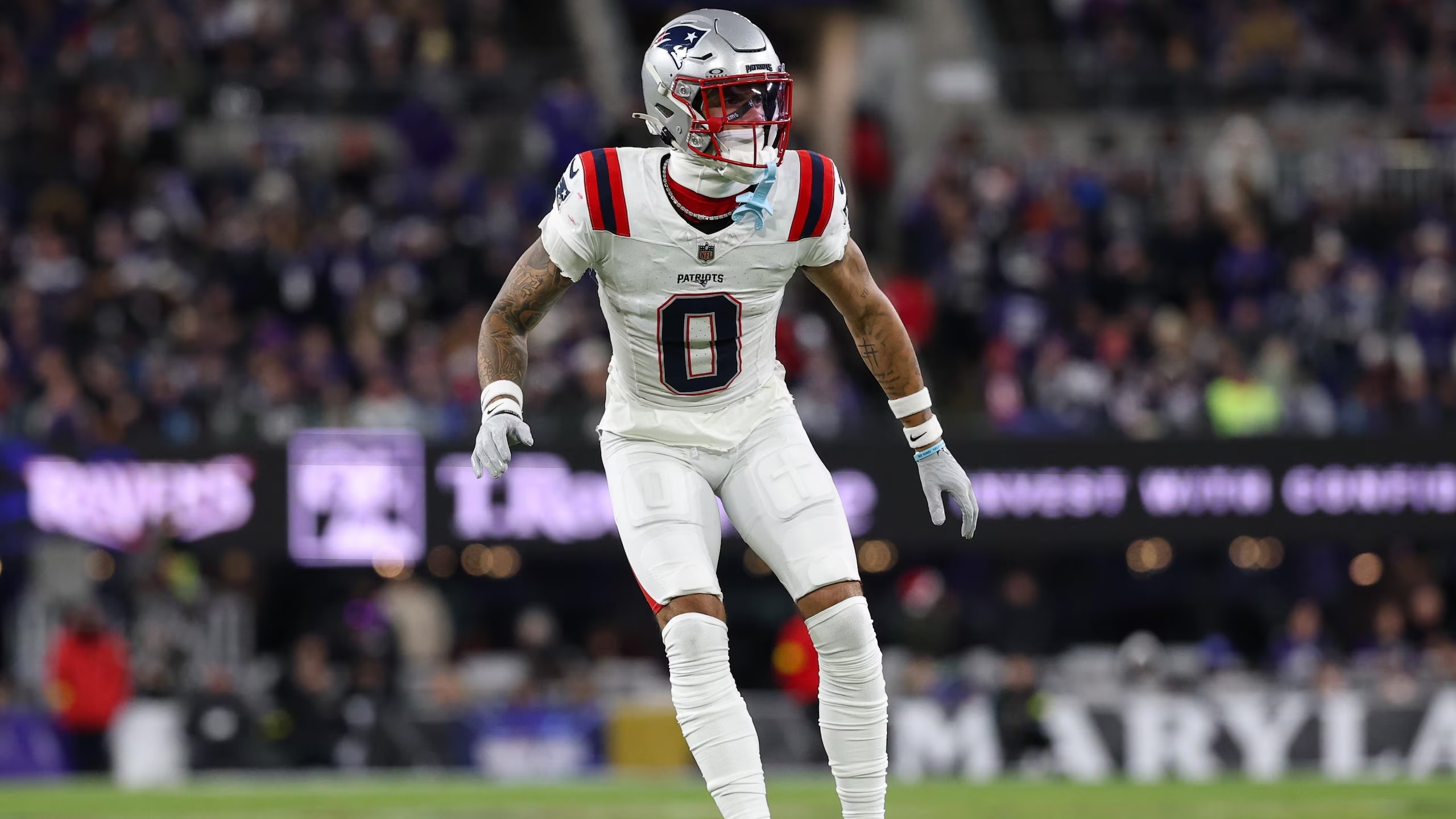 Los Patriots aseguran a Christian González con una millonaria extensión de $135 millones