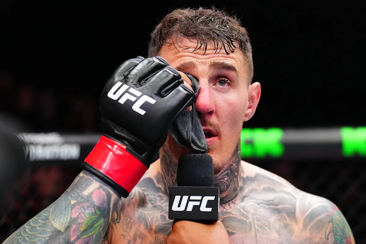 Tom Aspinall deja vacante el título de peso pesado de UFC por problemas en un ojo