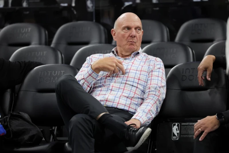 Ballmer cede ante castigo y se disculpa, Clippers aceptan multa de 30 millones