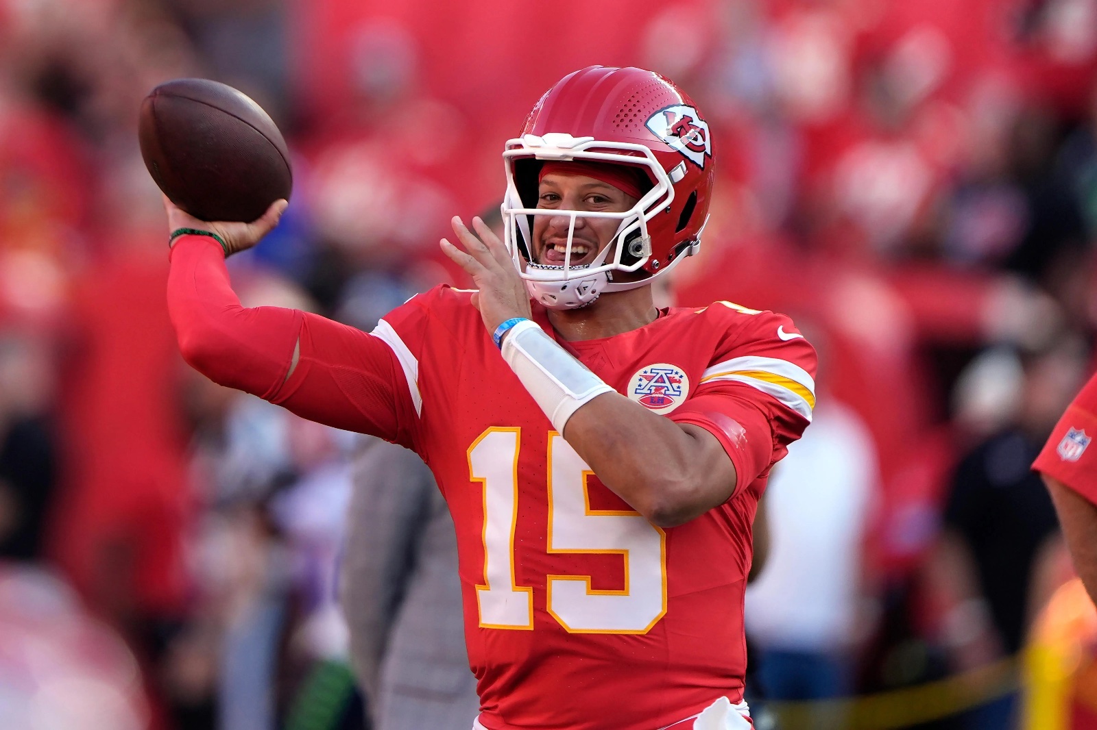 Randi Mahomes revela el duro regreso de Patrick tras lesión de rodilla