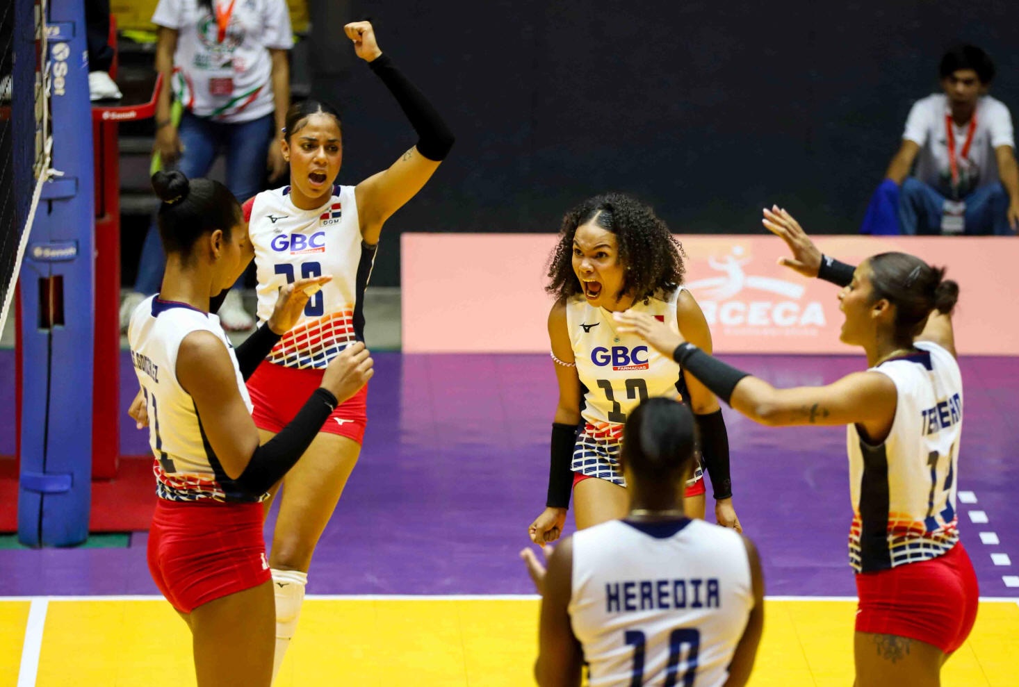 Sexteto RD supera 3-1 a Canadá en Copa Panam voleibol femenino