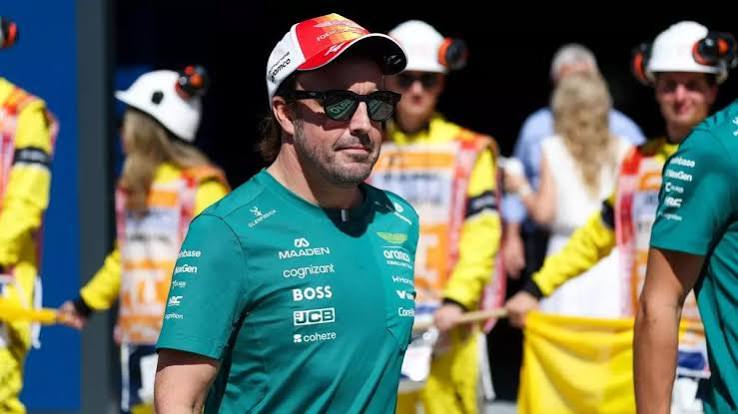 Fernando Alonso recibe respaldo de la FIA mientras analiza su futuro en la Fórmula 1