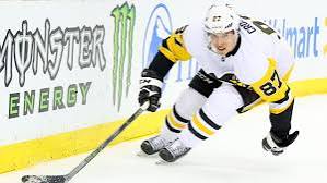 La NHL abre los campamentos con lesiones, nuevos contratos y competencia por puestos