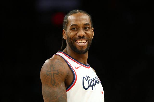 Kawhi Leonard explica por qué decidió regresar a los Raptors