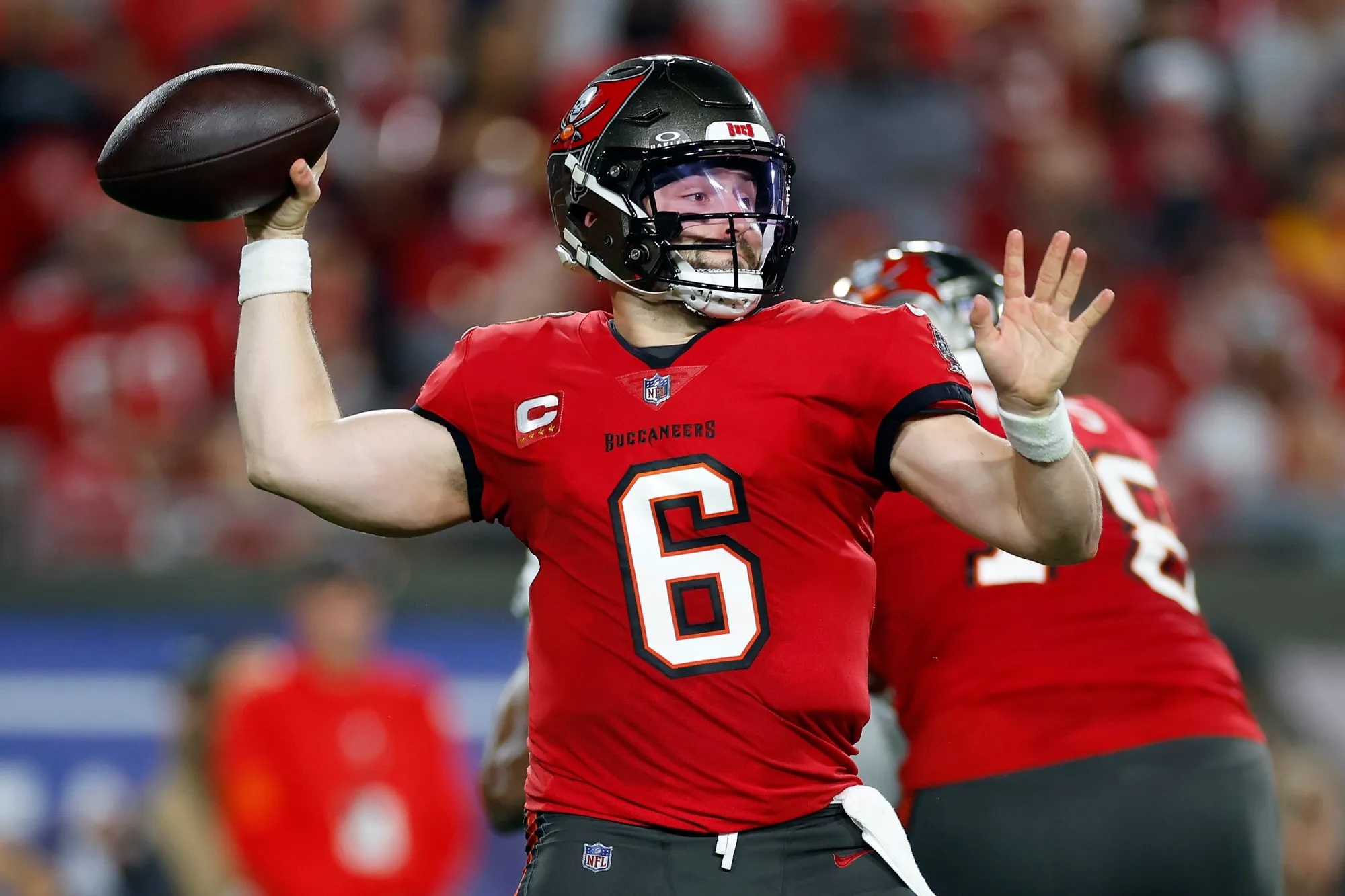 Tampa Bay defiende a Baker Mayfield y cuestiona a los Browns por dejarlo ir