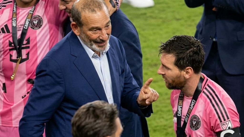 Los tensos cruces entre Lionel Messi y el comisionado de la MLS, Don Garber, tras la final de la Campeones Cup