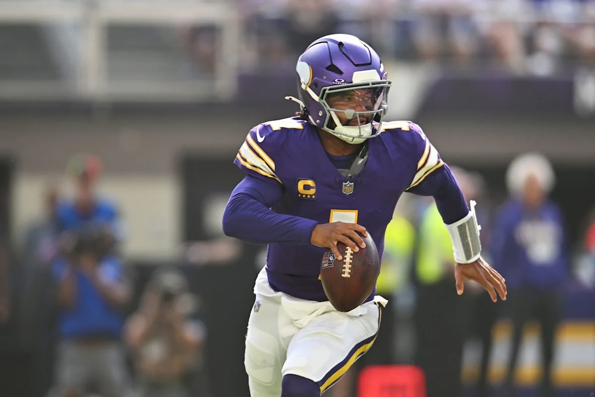 Kyler Murray es descartado ante Chicago y Carson Wentz asumirá la titularidad