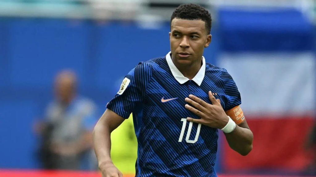 Mbappé rompe con Nike y firma con On en un movimiento histórico