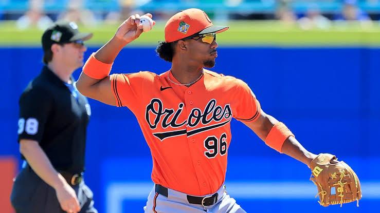 Licey anuncia a José Barrero como refuerzo para próxima temporada