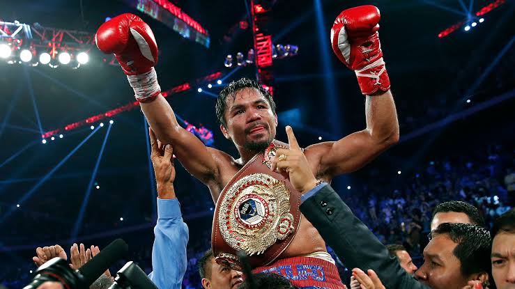 Manny Pacquiao negocia aparecer en la cartelera Fury-Joshua