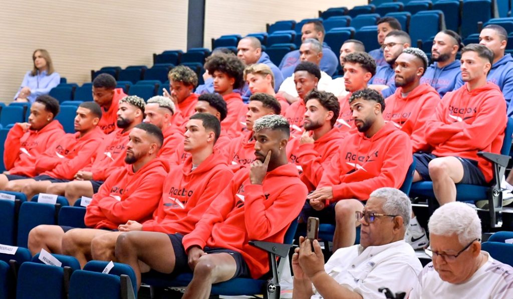 Reebok vestirá a la selección dominicana de fútbol desde categorías menores durante cuatro años
