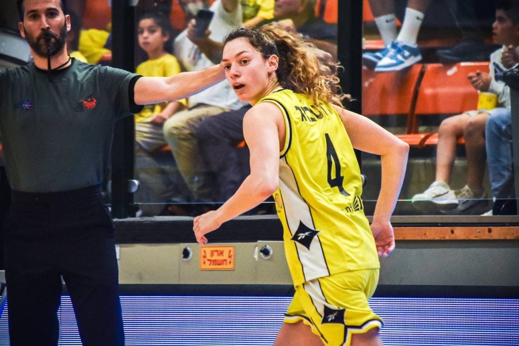 Elitzur Ramle impone su dominio y avanza a la temporada regular