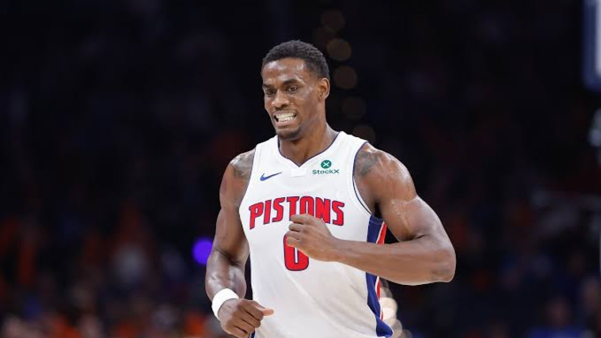 JALEN DUREN PLANTA A DETROIT: RECHAZA $200 MILLONES Y NO SE PRESENTARÁ AL INICIO DEL CAMPAMENTO