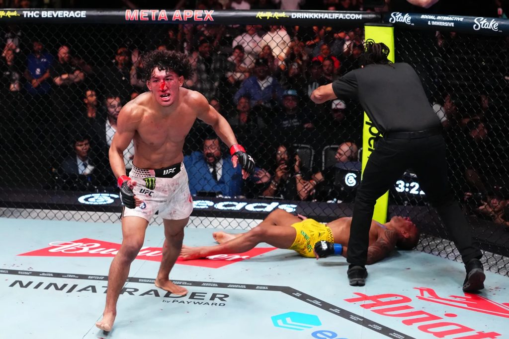 Raoni Barcelos rompe el silencio tras el preocupante incidente en UFC Vegas 121
