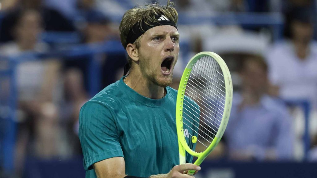 Davidovich Fokina supera a Hurkacz y conquista su segundo título ATP