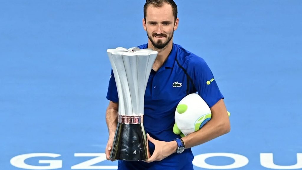 Daniil Medvedev derrota a Rublev y conquista su título número 24