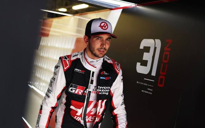 Esteban Ocon anuncia que dejará Haas al finalizar la temporada 2026