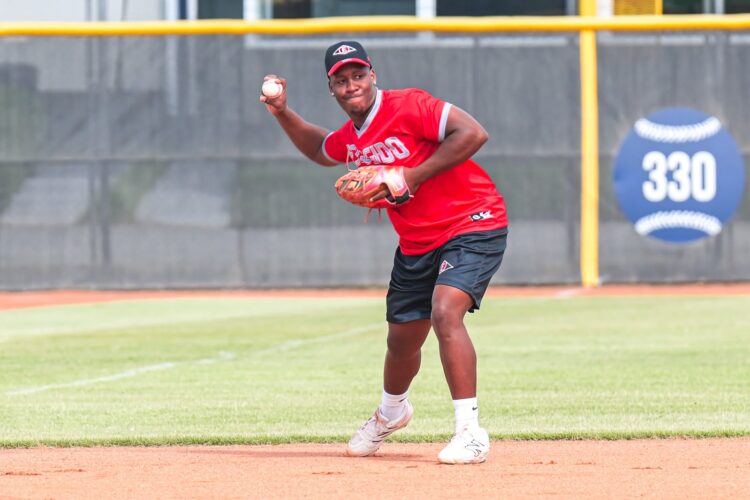 Héctor Neris y Jesús Báez también se unen al Escogido