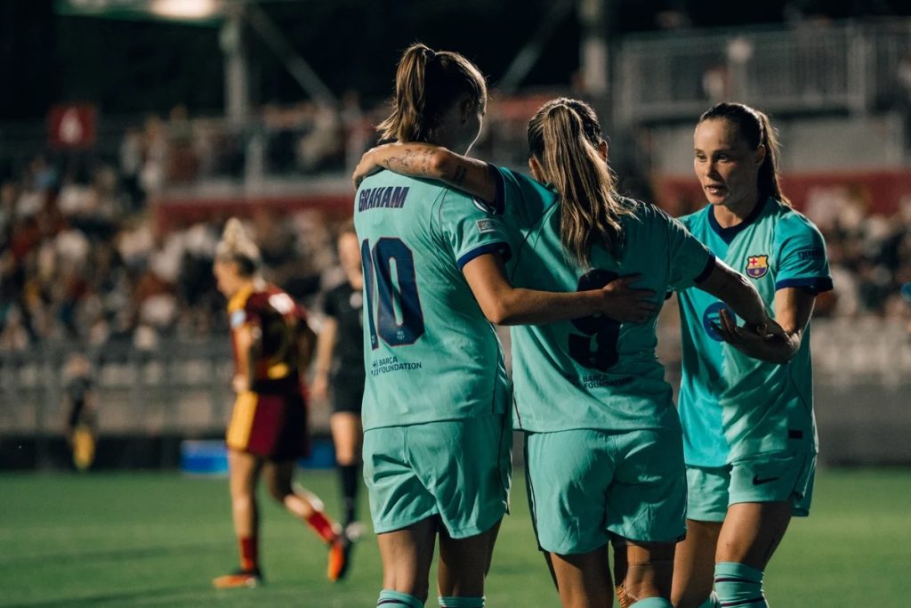 BARCELONA FEMENÍ APLASTA 6-0 A ROMA Y SIGUE IMPARABLE EN LA CHAMPIONS