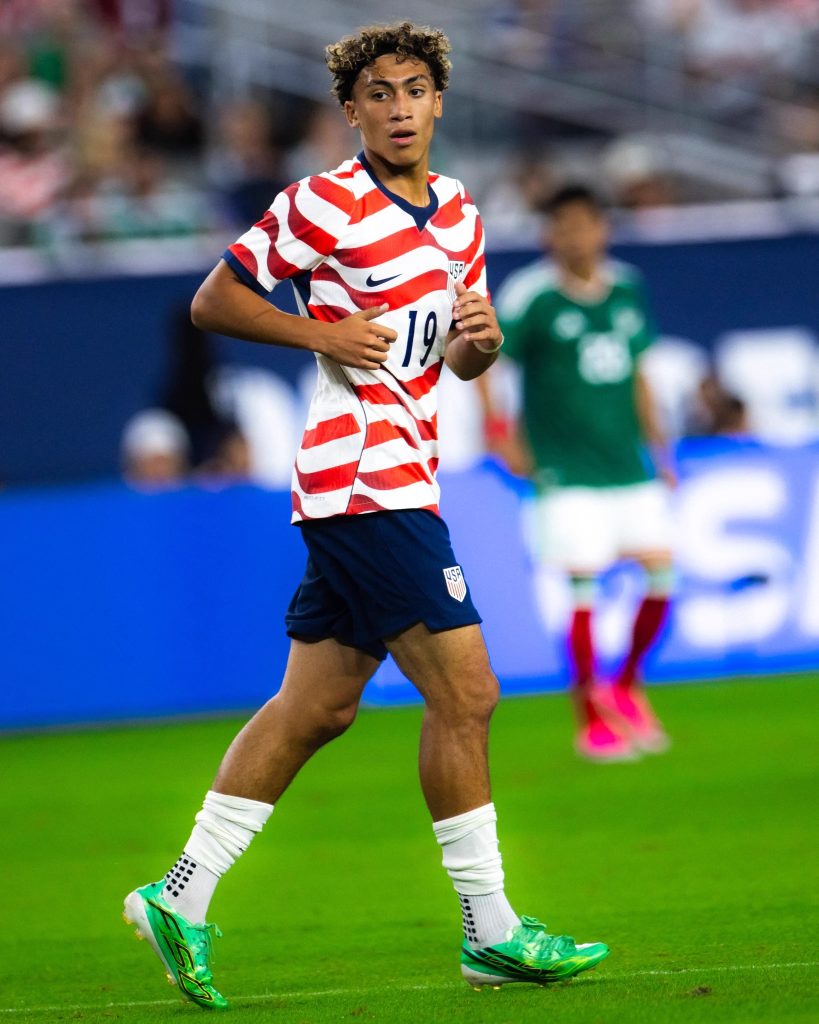 Julian Hall no para de marcar: tres partidos con Estados Unidos y tres goles