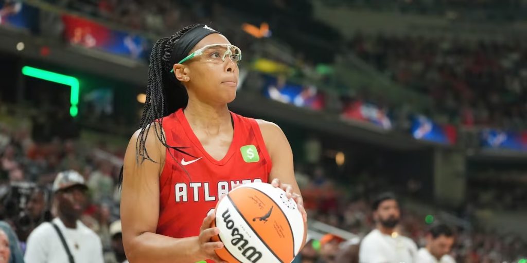 Allisha Gray enciende las alarmas en Atlanta por lesión en la mano