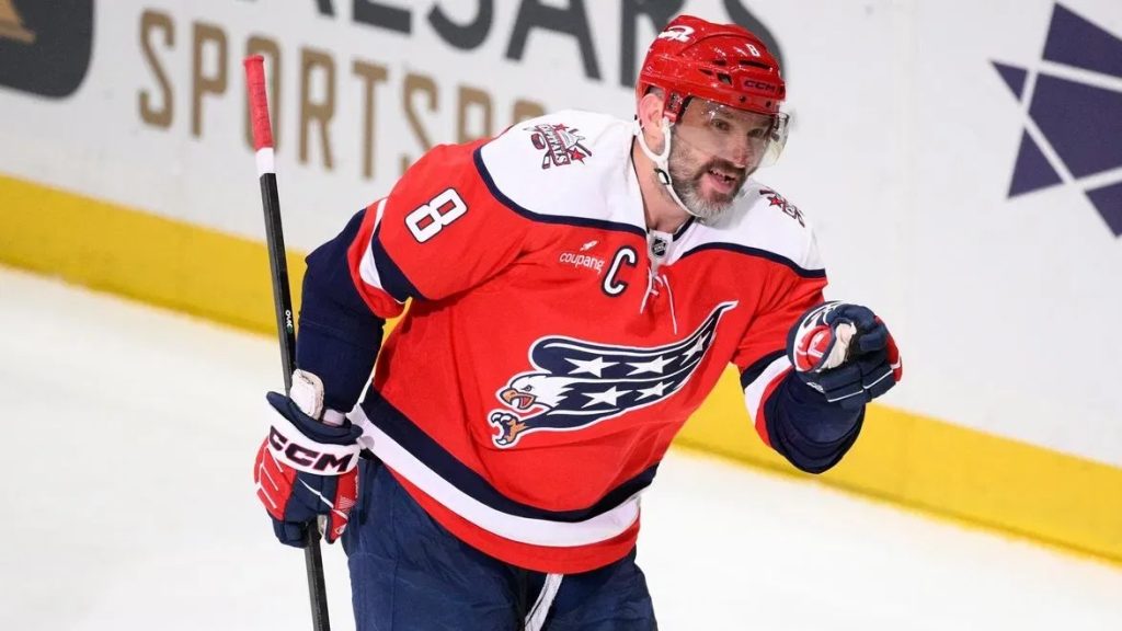 Alex Ovechkin vive una noche emotiva en Washington y los Capitals derrotan 5-3 a Pittsburgh