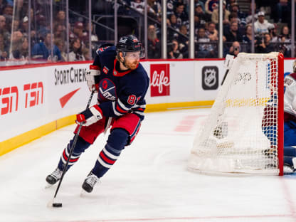 Kyle Connor decide en el último minuto y Winnipeg acaba con el invicto de Colorado