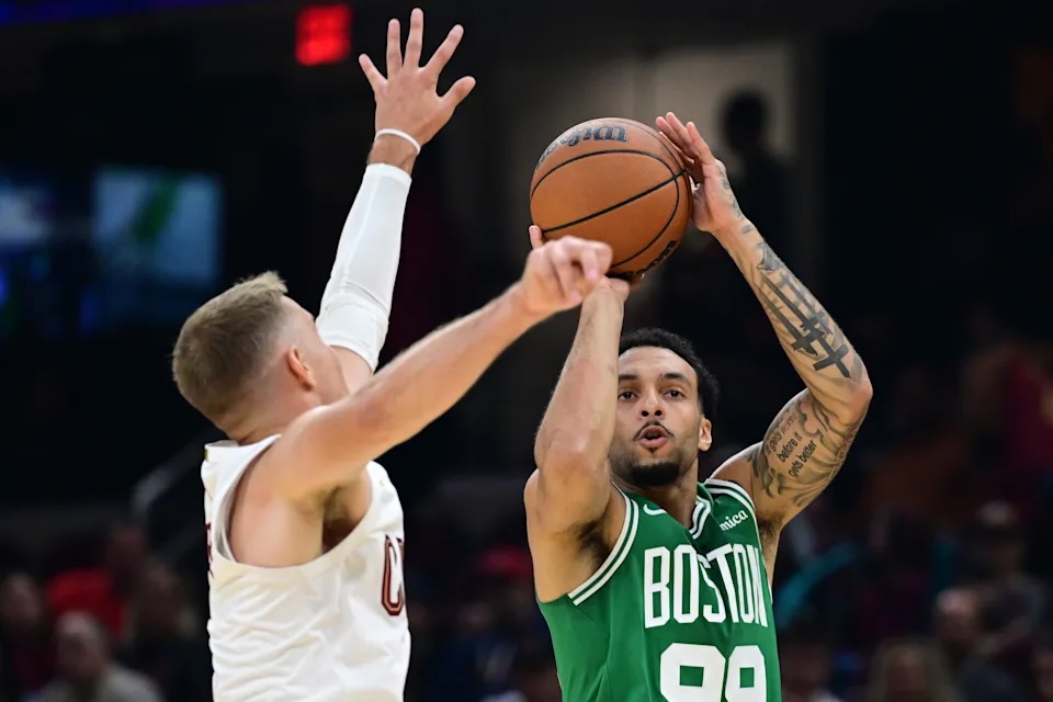 Boston Celtics comienza con autoridad y derrota a Cleveland Cavaliers en la pretemporada