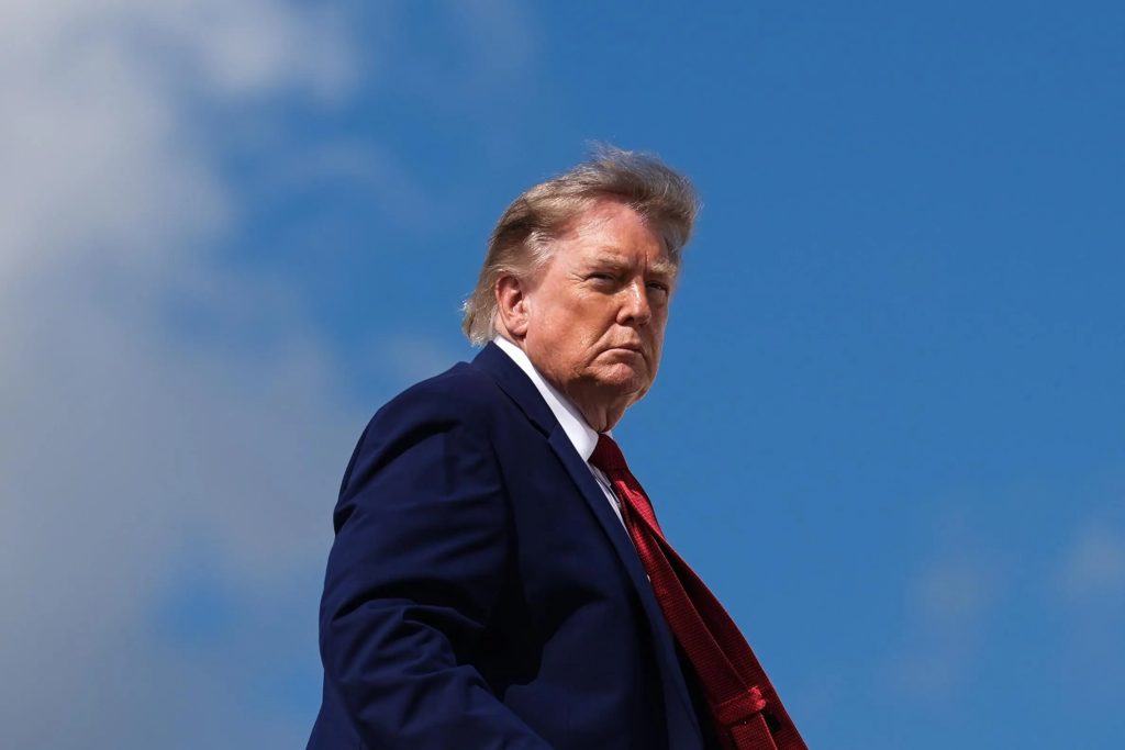 Trump suspende su viaje a Tuscaloosa ante la llegada del poderoso huracán Isaías