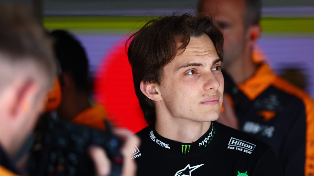 Norris y Piastri discrepan sobre McLaren tras una complicada clasificación Sprint en Singapur