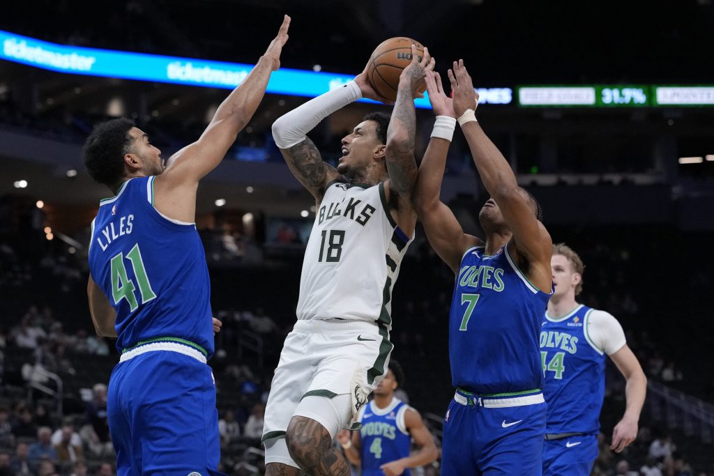 Milwaukee Bucks comienzan una nueva era sin Giannis Antetokounmpo y enfrentan grandes interrogantes
