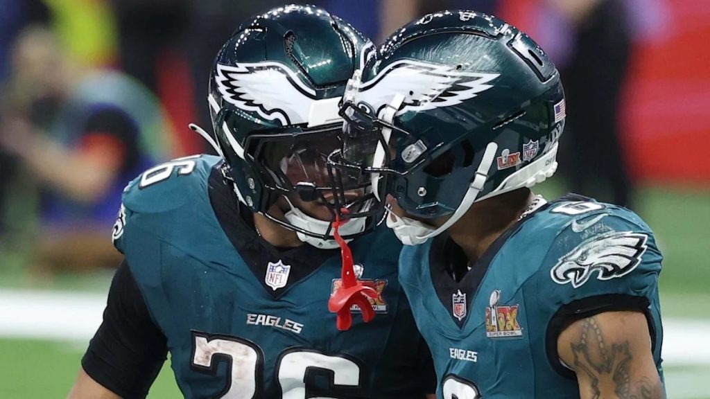 Philadelphia Eagles llegan debilitados a Londres: Saquon Barkley y DeVonta Smith no jugarán