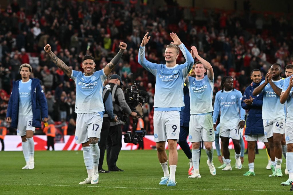 Manchester City golpea en Anfield: derrota 3-0 al Liverpool y se impone en el gran duelo de la Premier League
