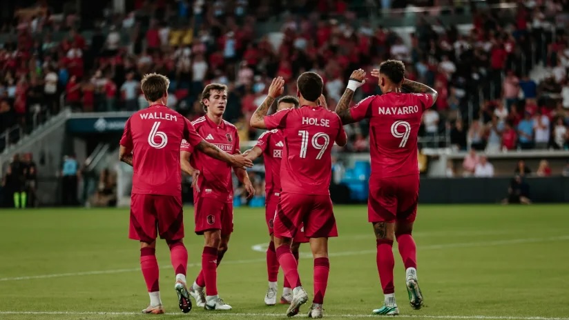 St. Louis CITY aplasta 6-2 al LA Galaxy y confirma su extraordinario momento en la MLS