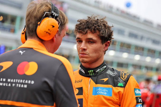 Lando Norris pide disculpas a McLaren después de su incidente con Oscar Piastri