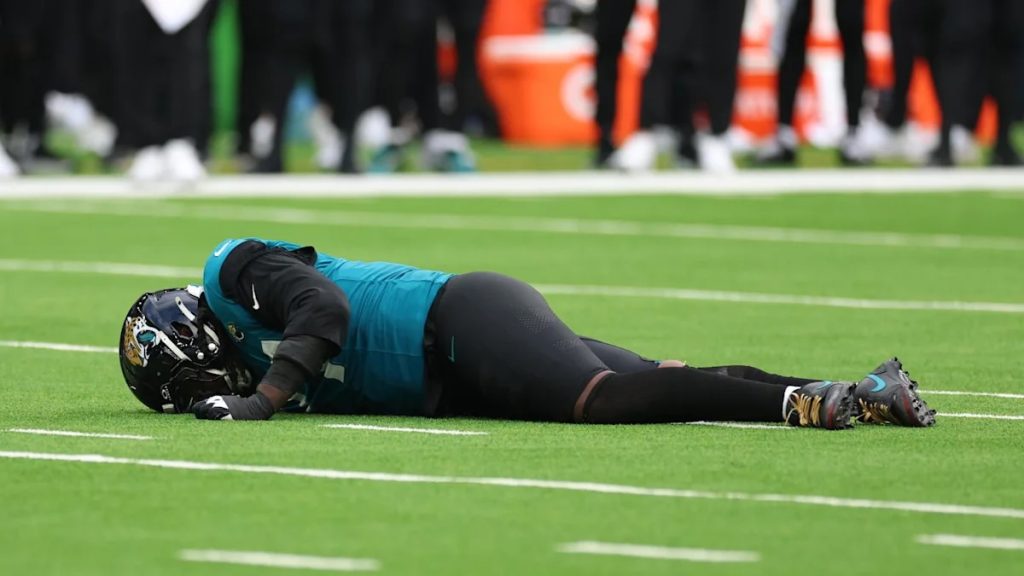 Jacksonville pierde a Anton Harrison y enfrenta incertidumbre en su línea ofensiva