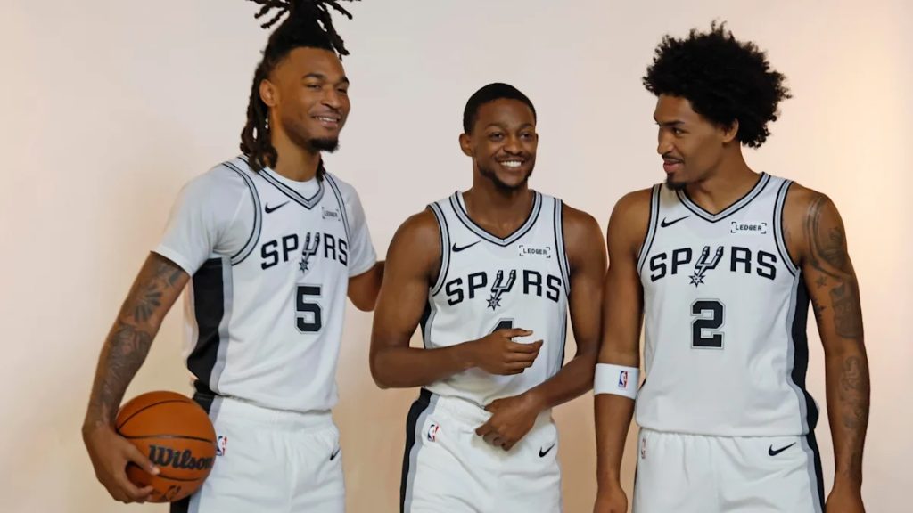 San Antonio encuentra nuevas alternativas con Fox, Harper y Castle junto a Wembanyama